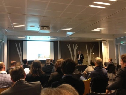 De beurt is aan @partnerlogistic met een praktijkverhaal over geautomatiseerde warehouses (@JanKraaijeveld)