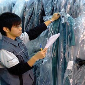 Logwin neemt kledinglogistiek DTL over