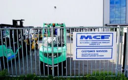 De ondernemingsraad (OR) van Mitsubishi Caterpillar Forklift Europe (MCFE) in Almere wil alles uit de kast trekken om de productie van vorkheftrucks in Almere te behouden.