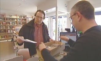 Logistieker levert loten af op verkooppunt