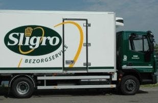 Luifel Sligro valt op vrachtwagens