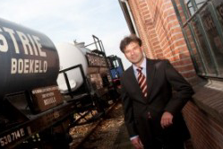 Jos van Hillegersberg