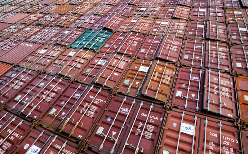 Containers zorgen voor recordoverslag Amsterdamse haven