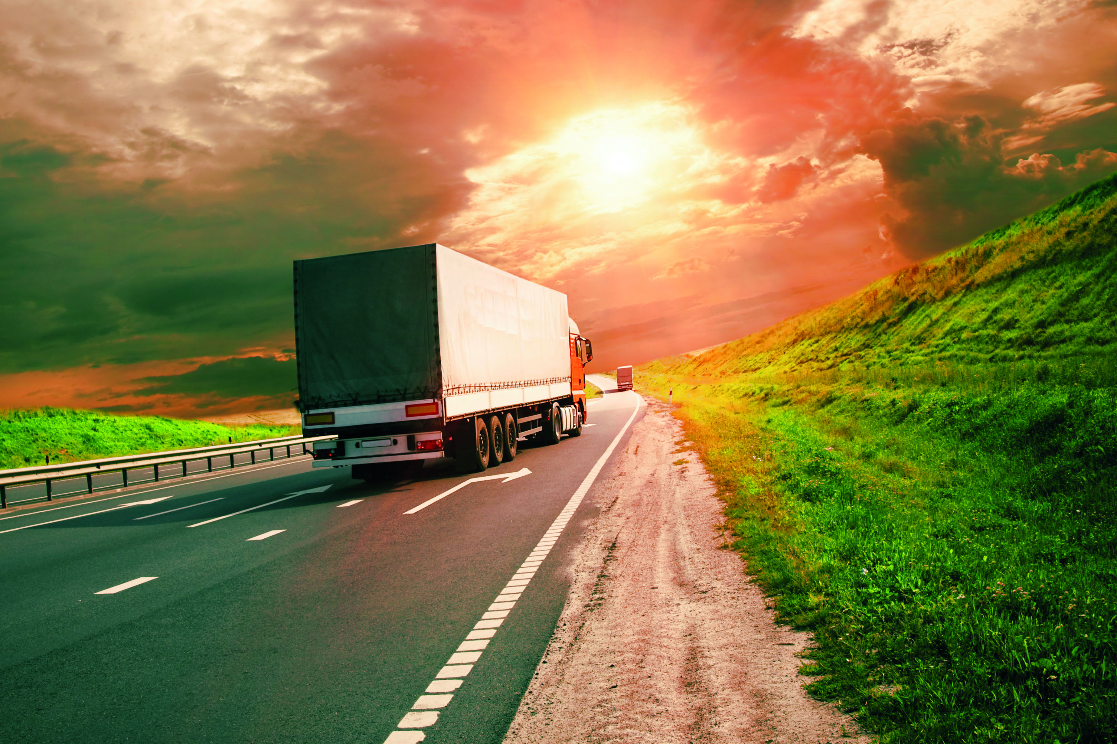 Klanttevredenheid en kostenbesparing staan hoger op de agenda bij logistieke bedrijven dan duurzaamheid.