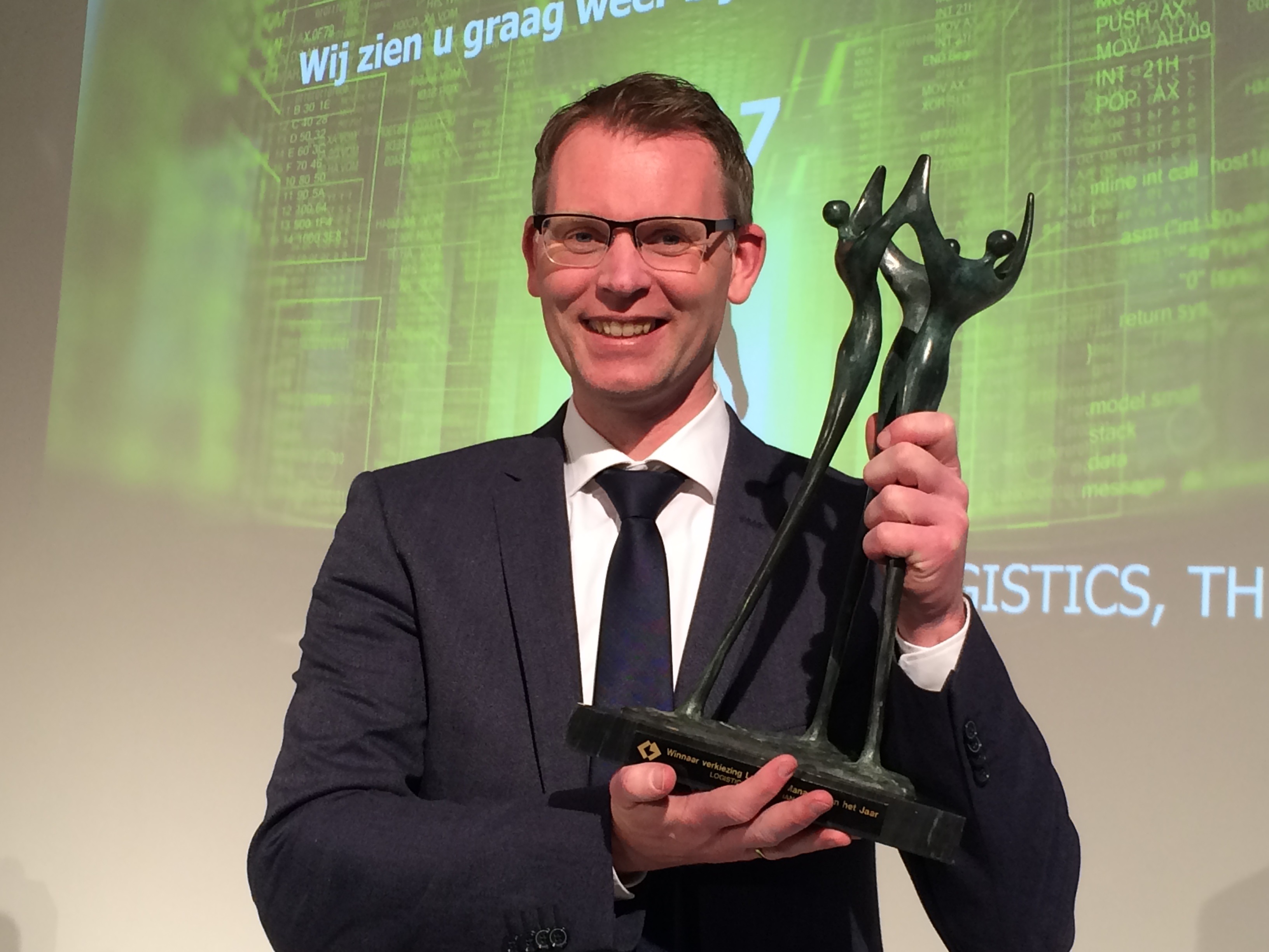 Wie neemt het stokje van Iwan te Winkel over?