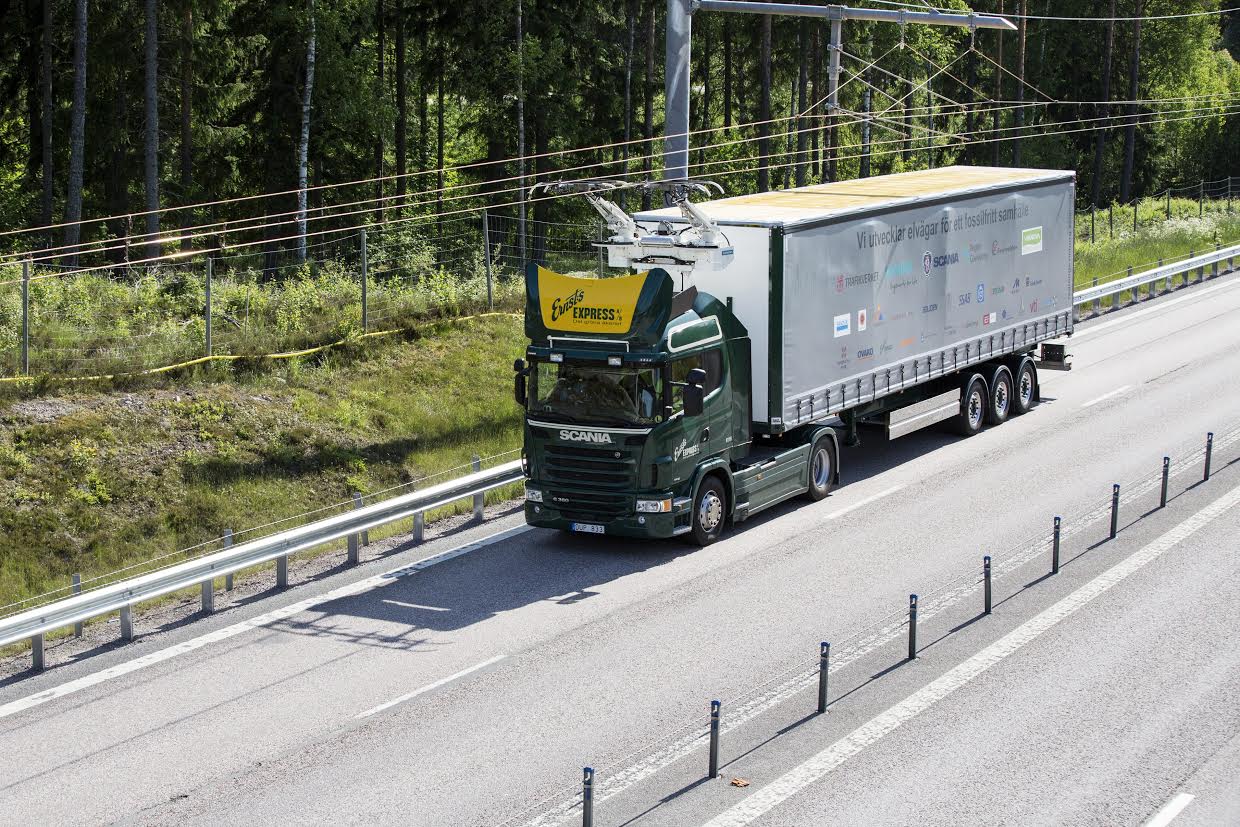 Elektrische hybride truck met Siemens pantograaf in Gävle, Sweden
Photo: Tobias Ohls 2016
