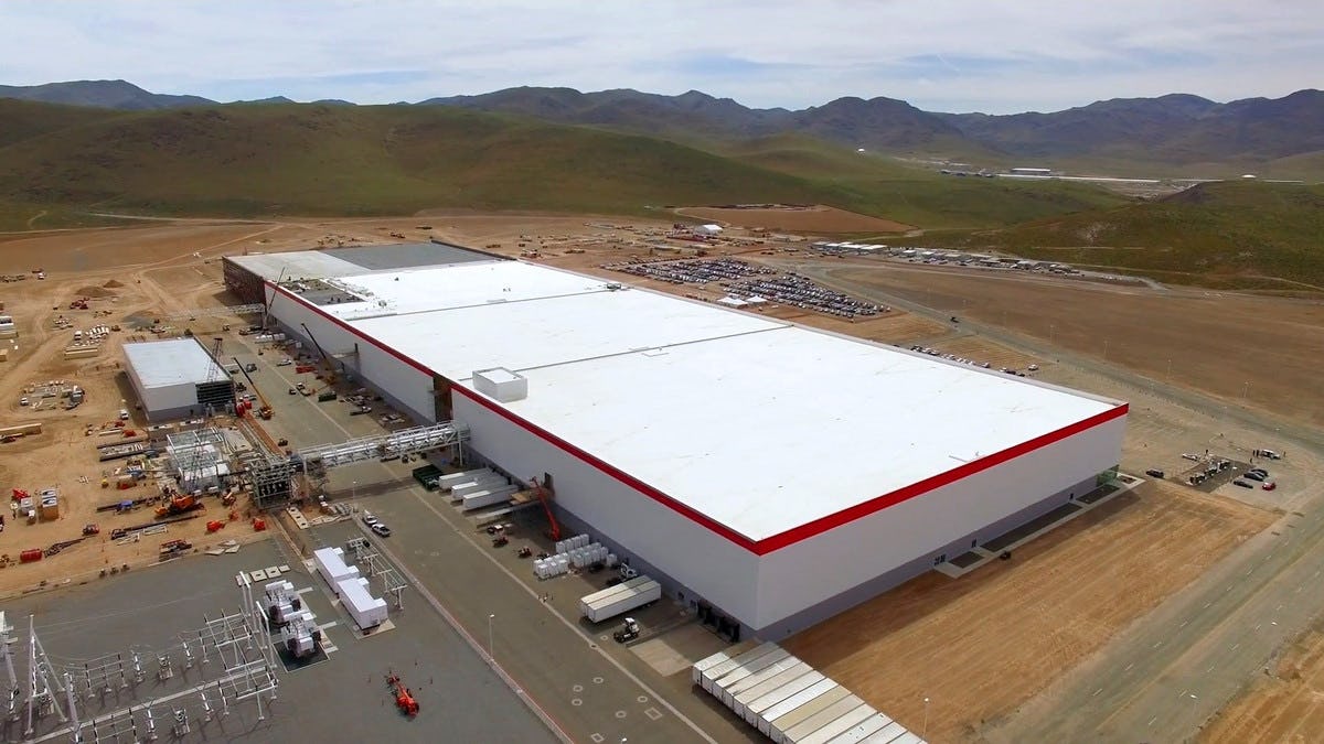 Tesla breekt records met 'Gigafactory'