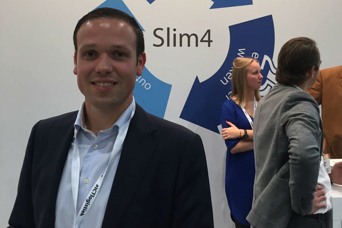 Jan Kraaijeveld, voorraadexpert bij Slimstock, geeft tijdens ICT & Logistiek de kennissessie 'Haal meer uit uw voorraad... vijf voorbeelden van 'kanniewaarzijn'. 