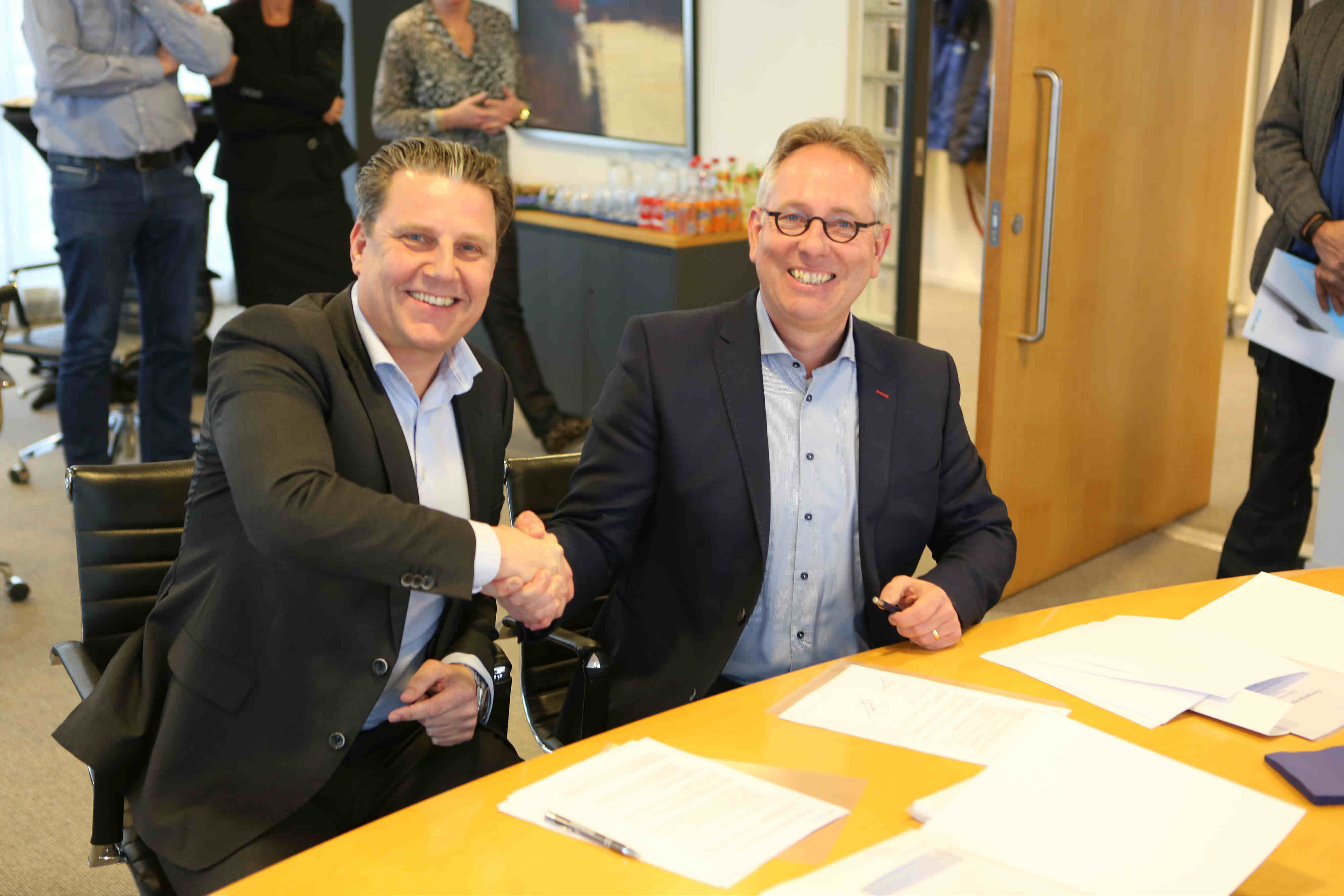 Erik Koudijs (UniCarriers) en Geert-Jan Westerhuis