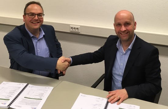 Links: Paul Huijnen, CIO Saint-Gobain Distribution Benelux; rechts: Henk-Jan van Donkelaar, International Sales Director Consafe Logistics