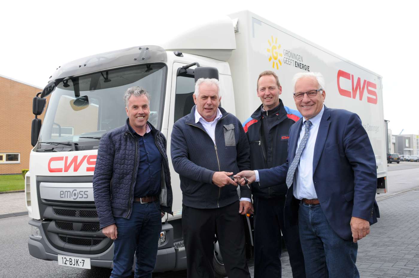 Op de foto vlnr: Heine de Vries (BSF) Harry van der Meer (CWS) Melle de Vries (CWS) en Mart Noordam (Emoss)