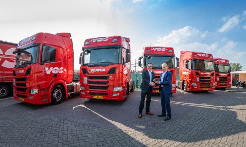 Vos Deventer koopt 100 nieuwe vrachtwagens