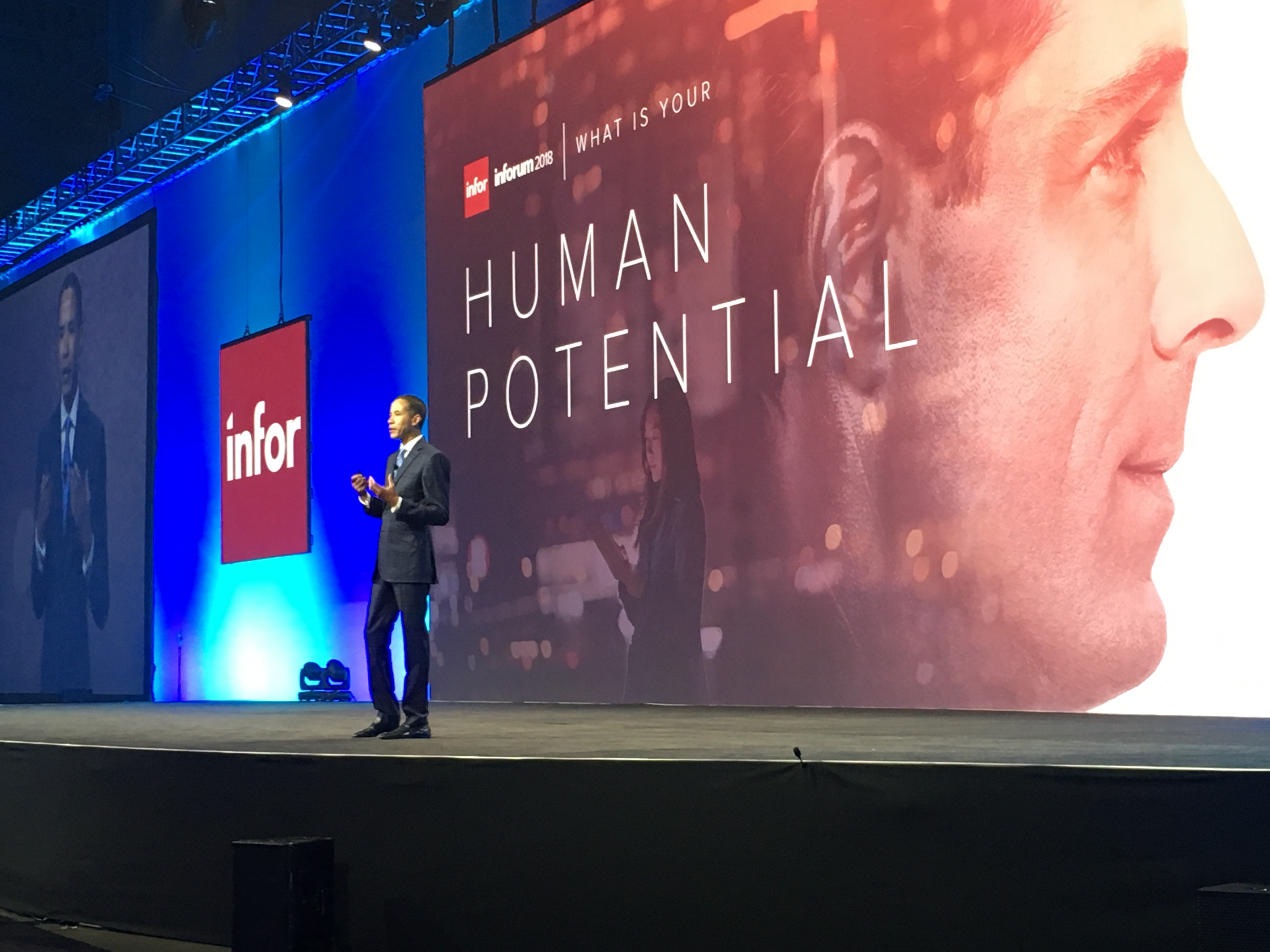 Infor's CEO Charles Phillips tijdens de kick off van Inforum 2018 in het Washington Convention Center