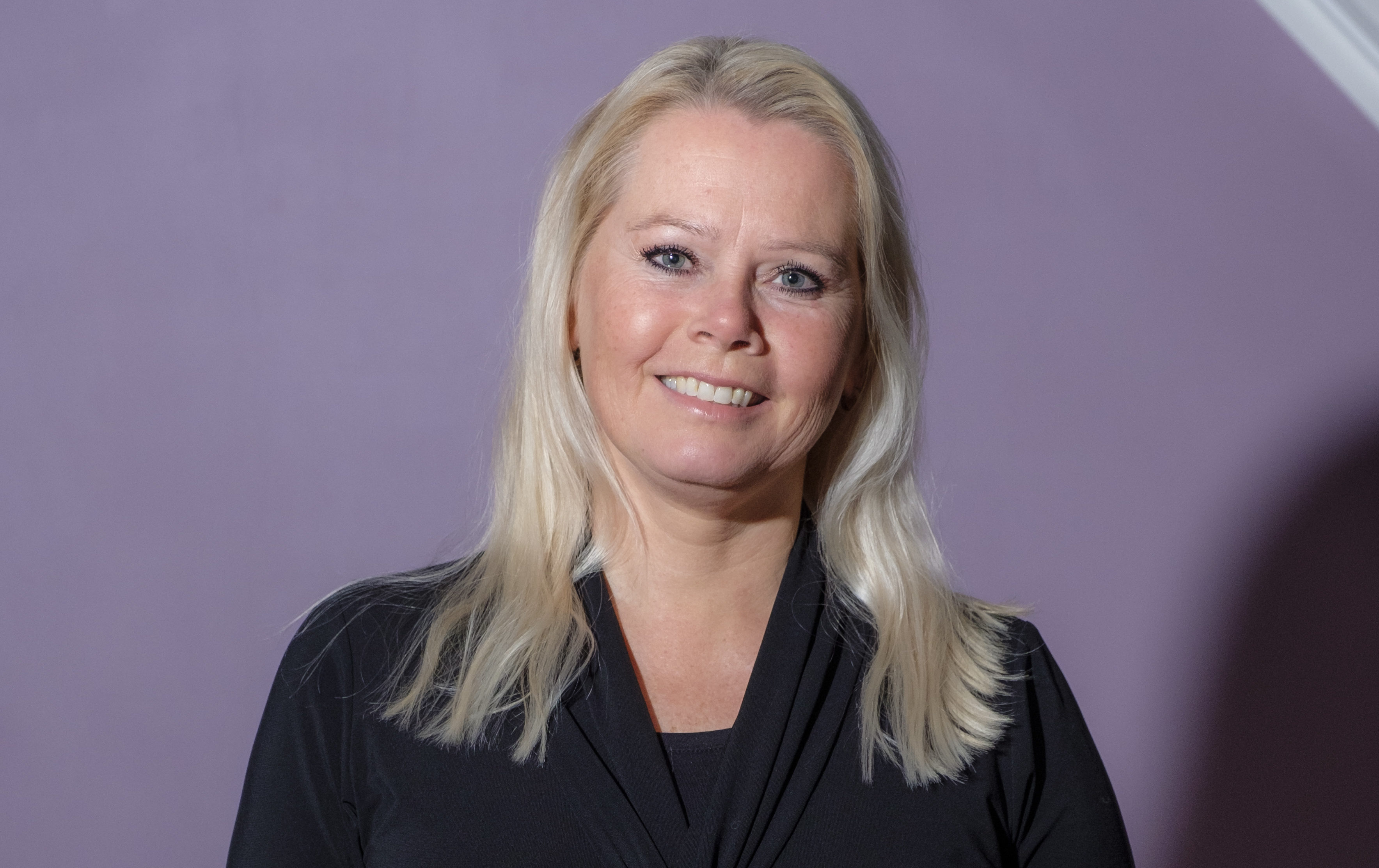 (C) Roel Dijkstra Fotografie / Foto : Fred Libochant

Zoetermeer / Esther Loorbach