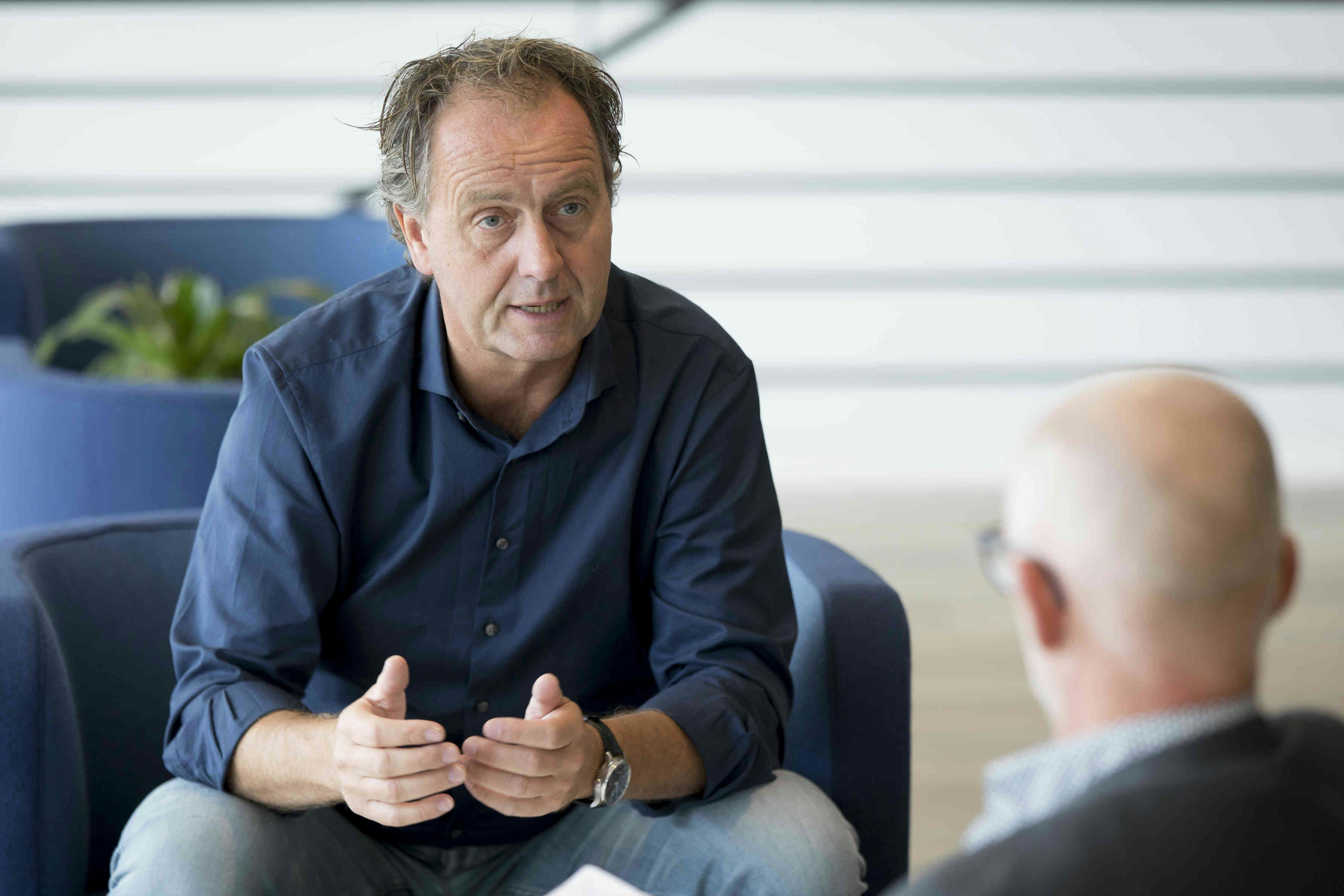 Timo Huges wil van H&S ketenregisseur maken (video)