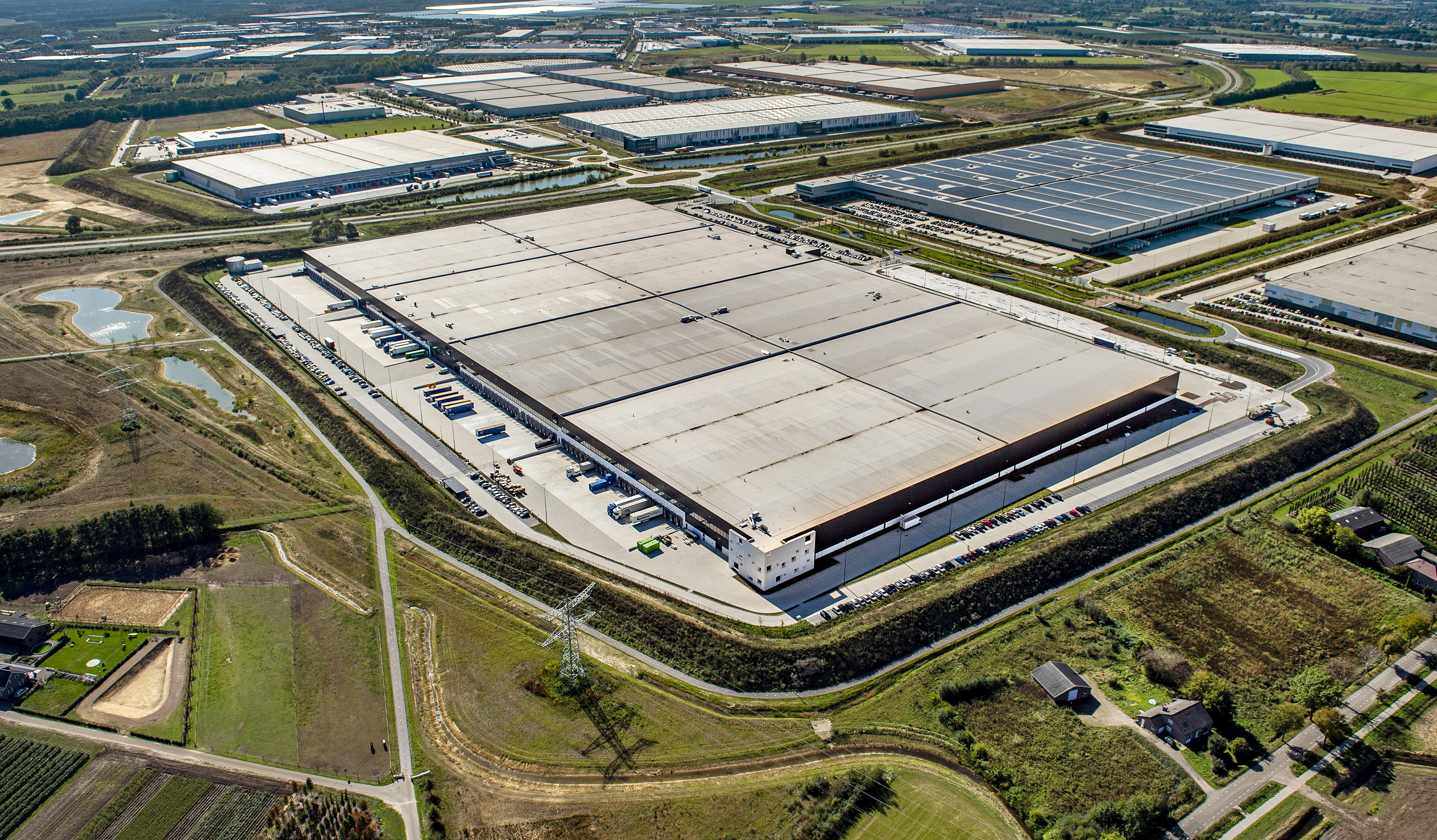 Luchtfoto Greenport Venlo