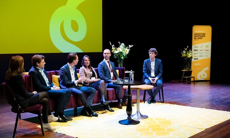 De logistieke sector en in het verlengde daarvan de 'logistiek vastgoed' wil niet langer wegkijken bij de verdozingdiscussie en is vooral op zoek naar meer nuance, zo bleek afgelopen dinsdag tijdens het Logistiek Vastgoedcongres 2020 in logistiek hotspot Lelystad.