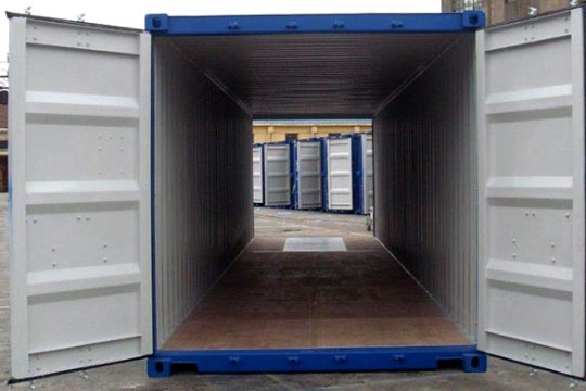 Maersk verwacht minder containers te vervoeren. Lege containers gaan daarnaast nu naar China toe. 