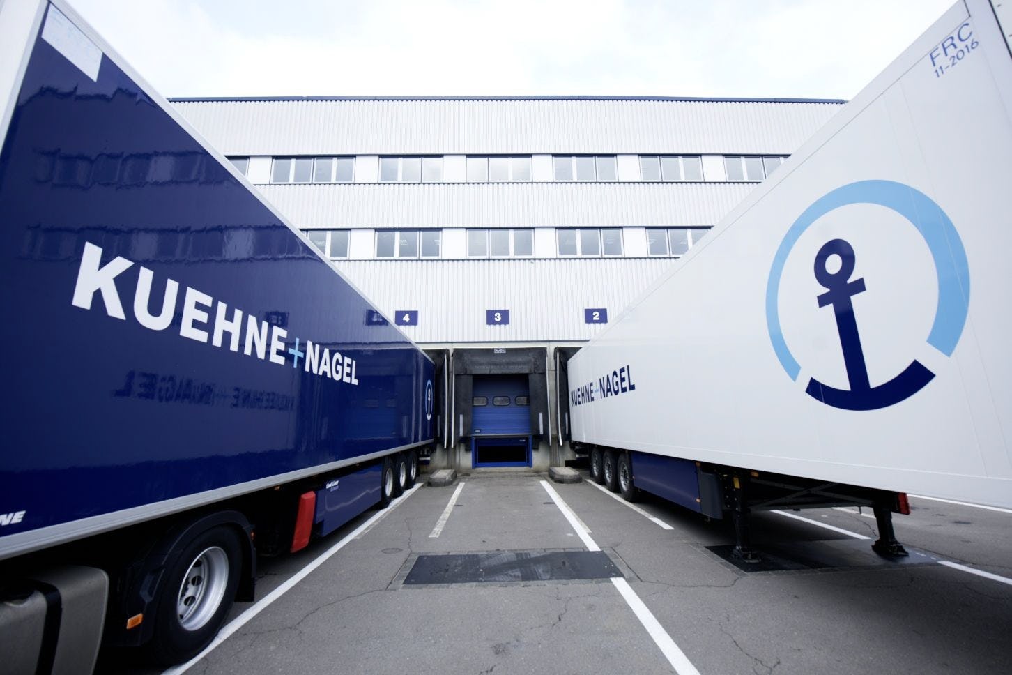 Kuehne stoot DHL van troon als grootste logistiek dienstverlener wereldwijd