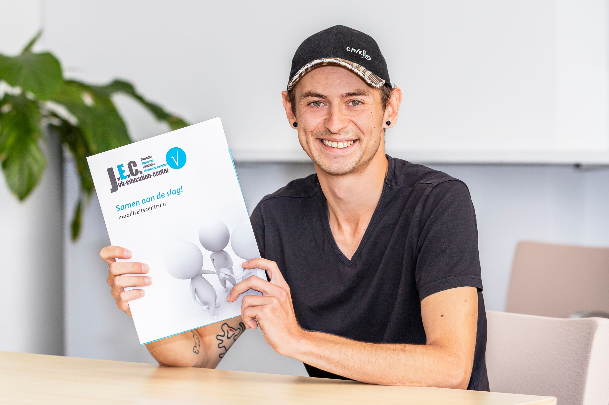 Michael Ras is 1 van de 11 geslaagden. 