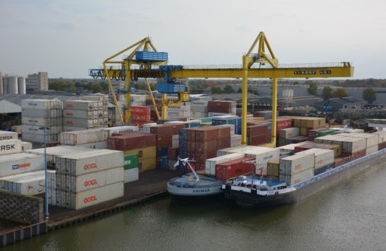 Vlaams initiatief moet 50.000 truckritten naar binnenvaart en spoor verplaatsen