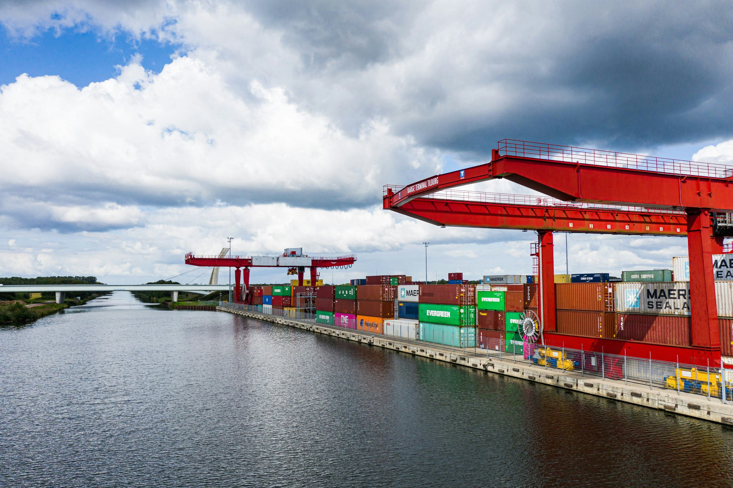 Een van de projecten is gericht op beeldherkenningssoftware voor de containerterminal bij de Barge Terminal in Tilburg.