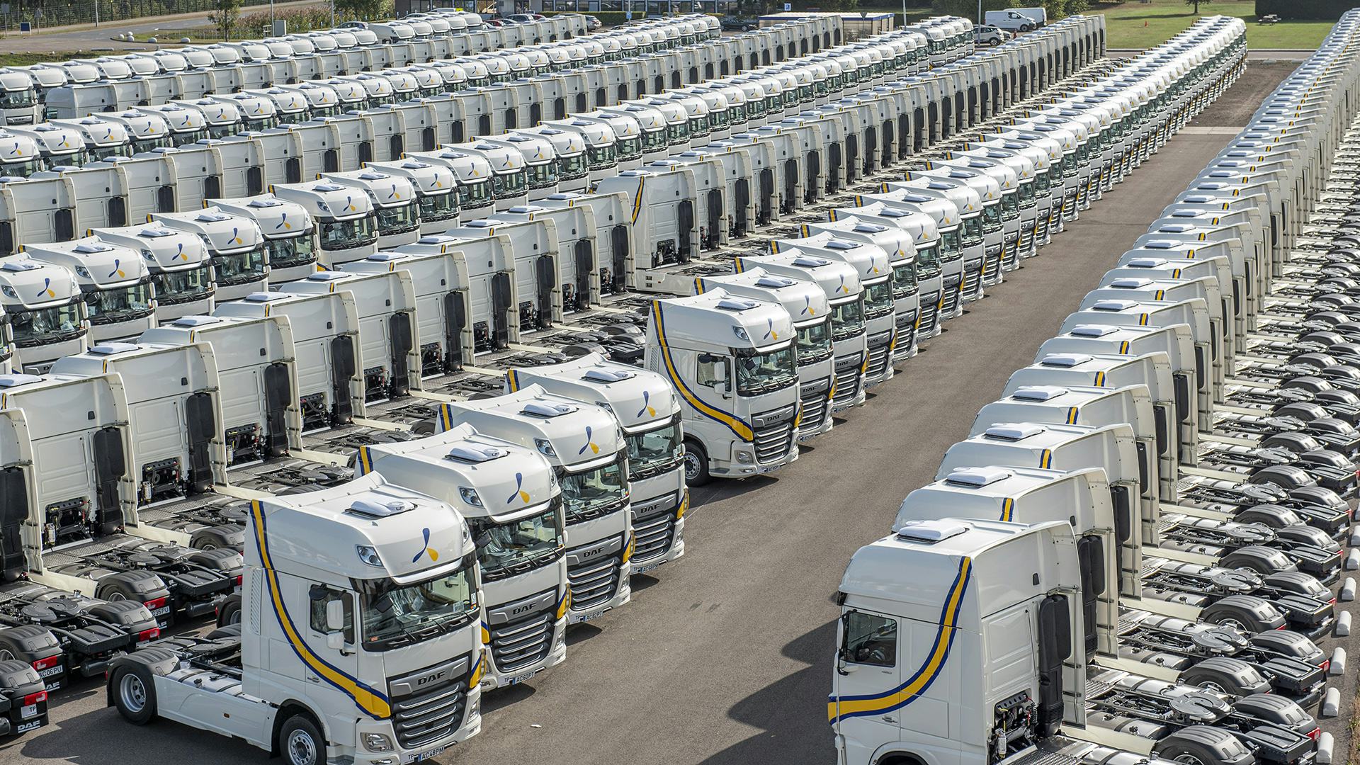 Truck- en trailerverkoop herstelt van coronacrisis, wel grote zorg om chiptekort
