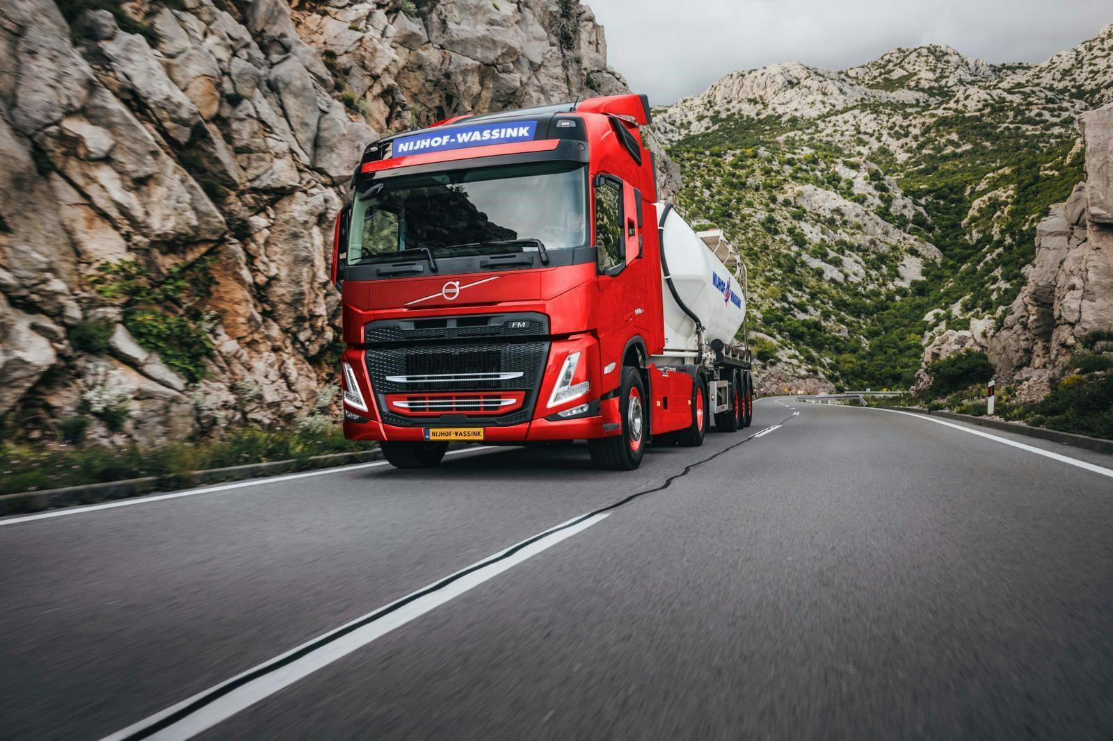 Order van honderd Volvo-trucks voor Nijhof-Wassink