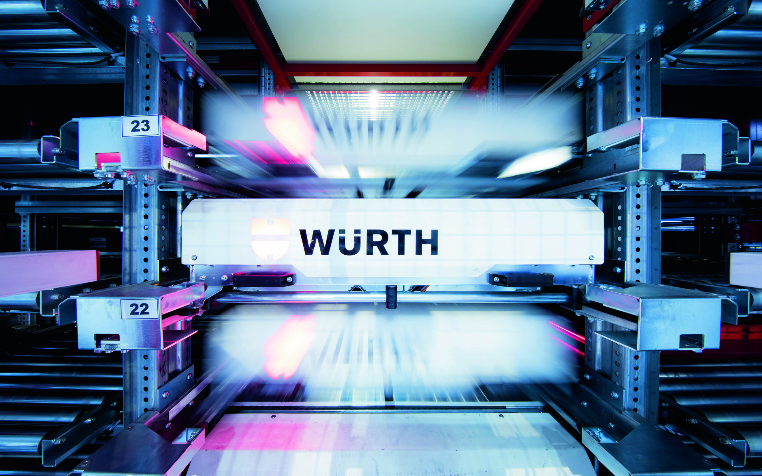 Klanten kunnen onderdelen bestellen via de webshop of ophalen in één van de 55 filialen die verspreid zijn over Oostenrijk.