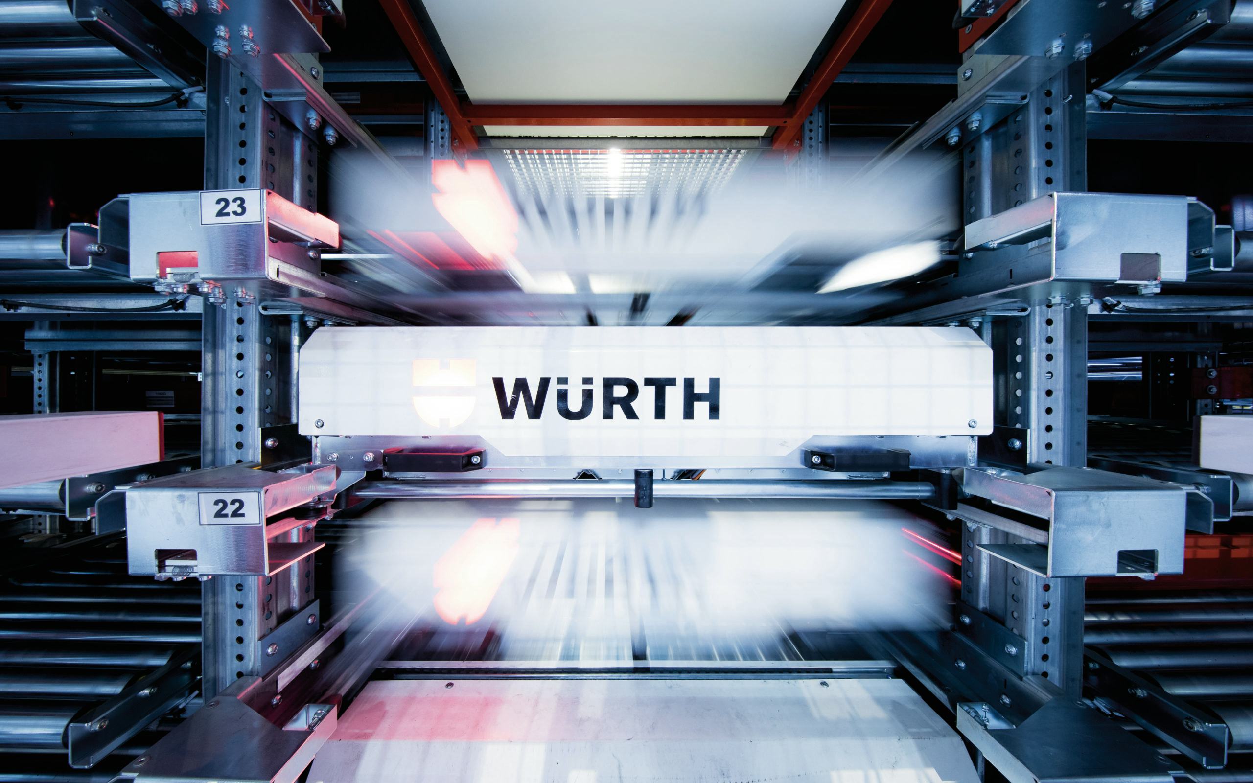 Klanten kunnen onderdelen bestellen via de webshop of ophalen in één van de 55 filialen die verspreid zijn over Oostenrijk.