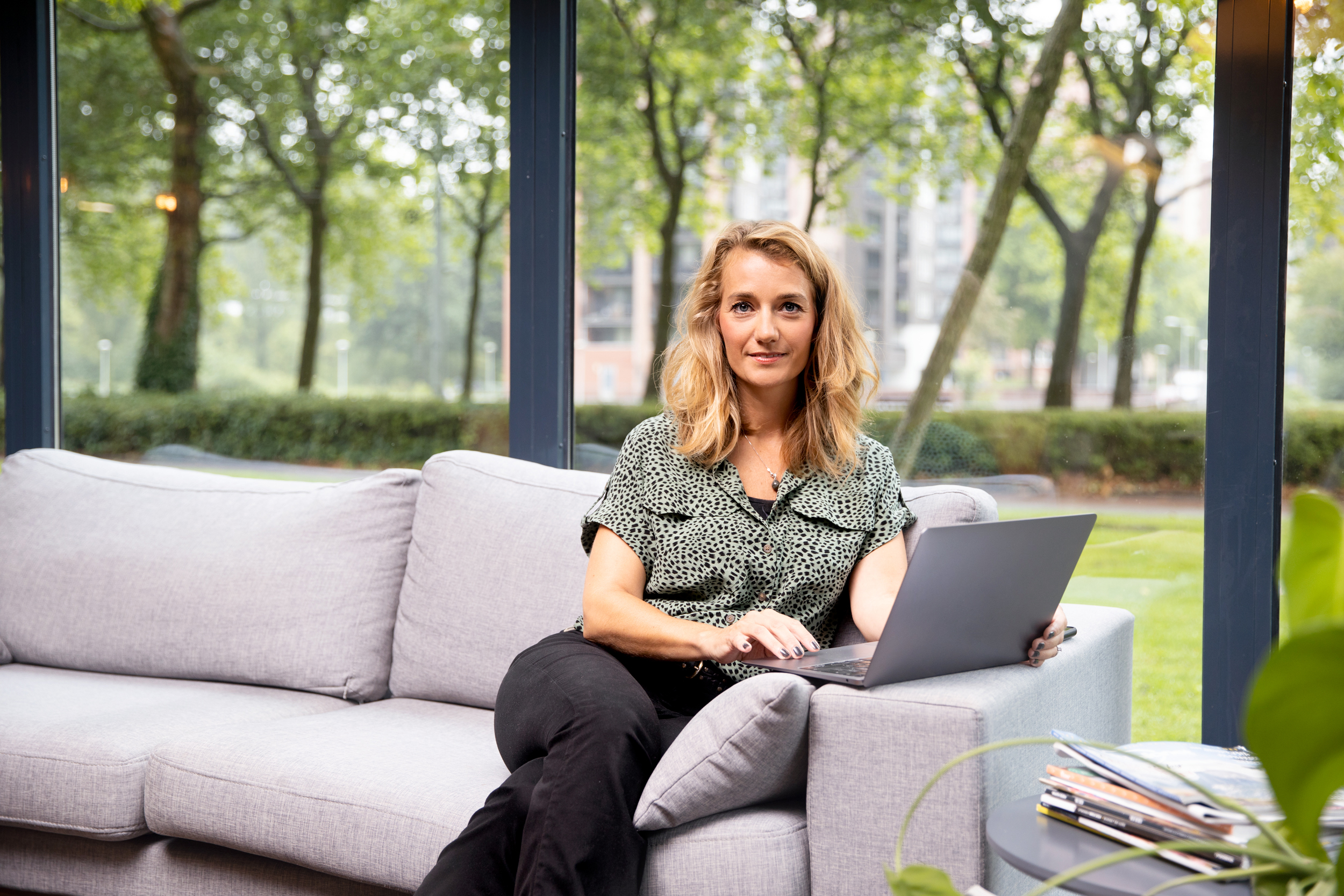 Eline Kamerbeek, directeur digitale transformatie bij PostNL.