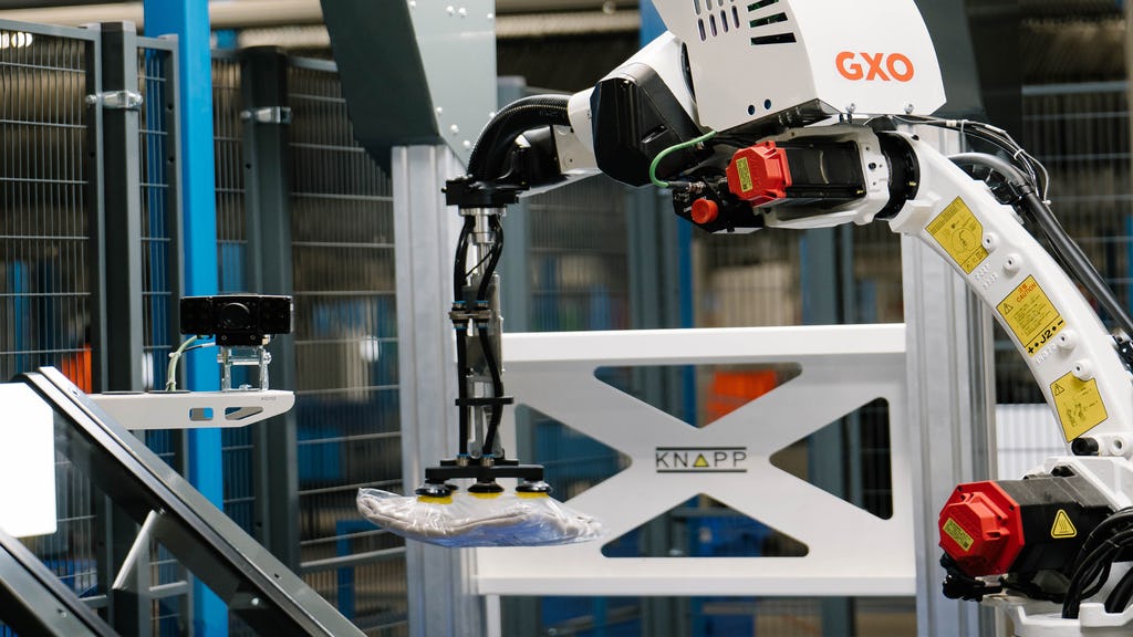 GXO heeft primeur in Nederland met piece picking robot in fashion-DC
