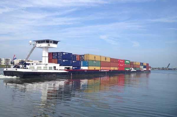 4Shipping en Uturn willen intermodaal containervervoer voor mkb stimuleren