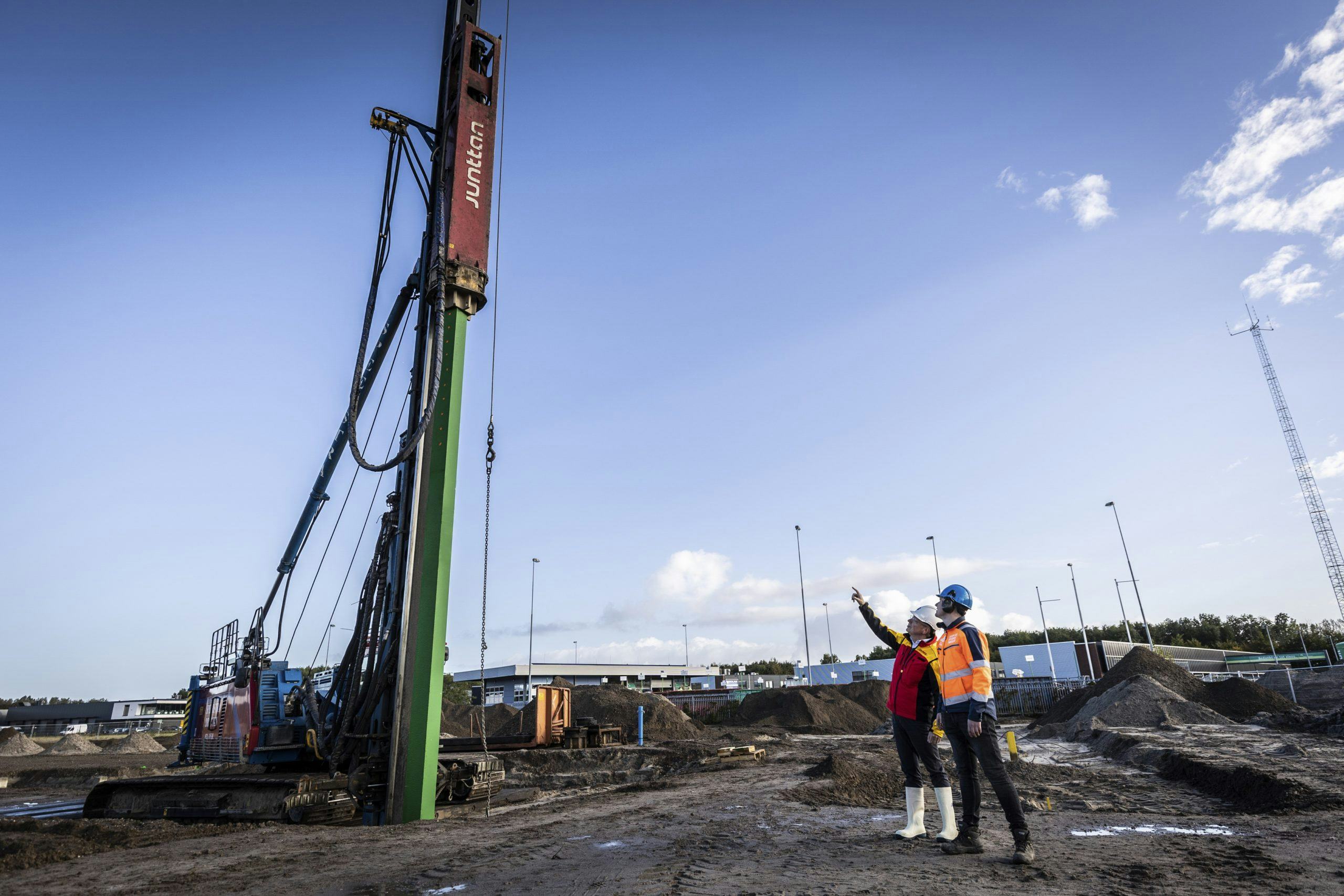 In Nederland wordt op basis van data van Cobouw Bouwberichten de komende jaren voor in totaal zeker acht miljoen vierkante meter aan logistiek vastgoed bijgebouwd, waaronder 48 XXL-distributiecentra Foto: Diederik van der Laan / Dutch Photo Agency
