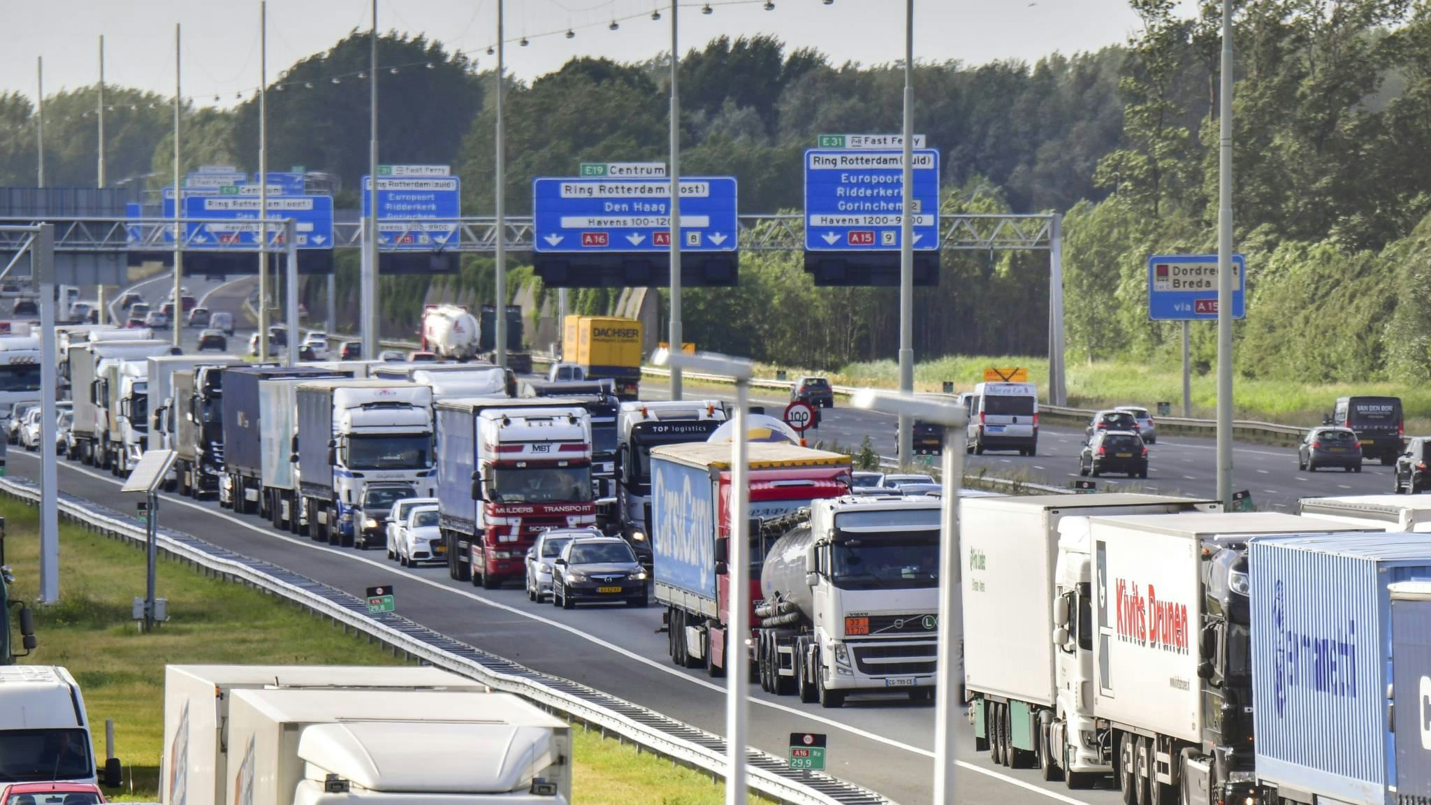 Meer subsidie verduurzaming transport door vrachtwagenheffing