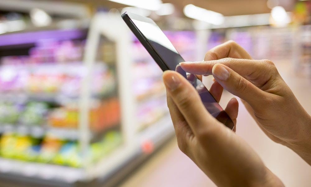 Retailers zien steeds meer belang van mobiele apparatuur bij bedienen consumenten