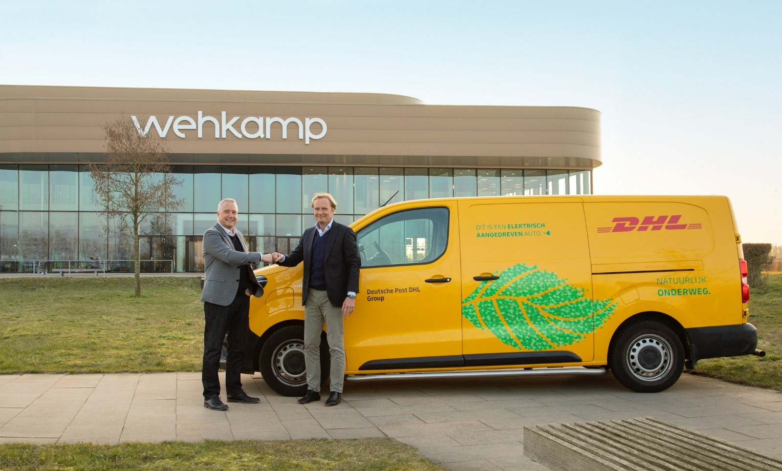 DHL en Wehkamp continueren samenwerking