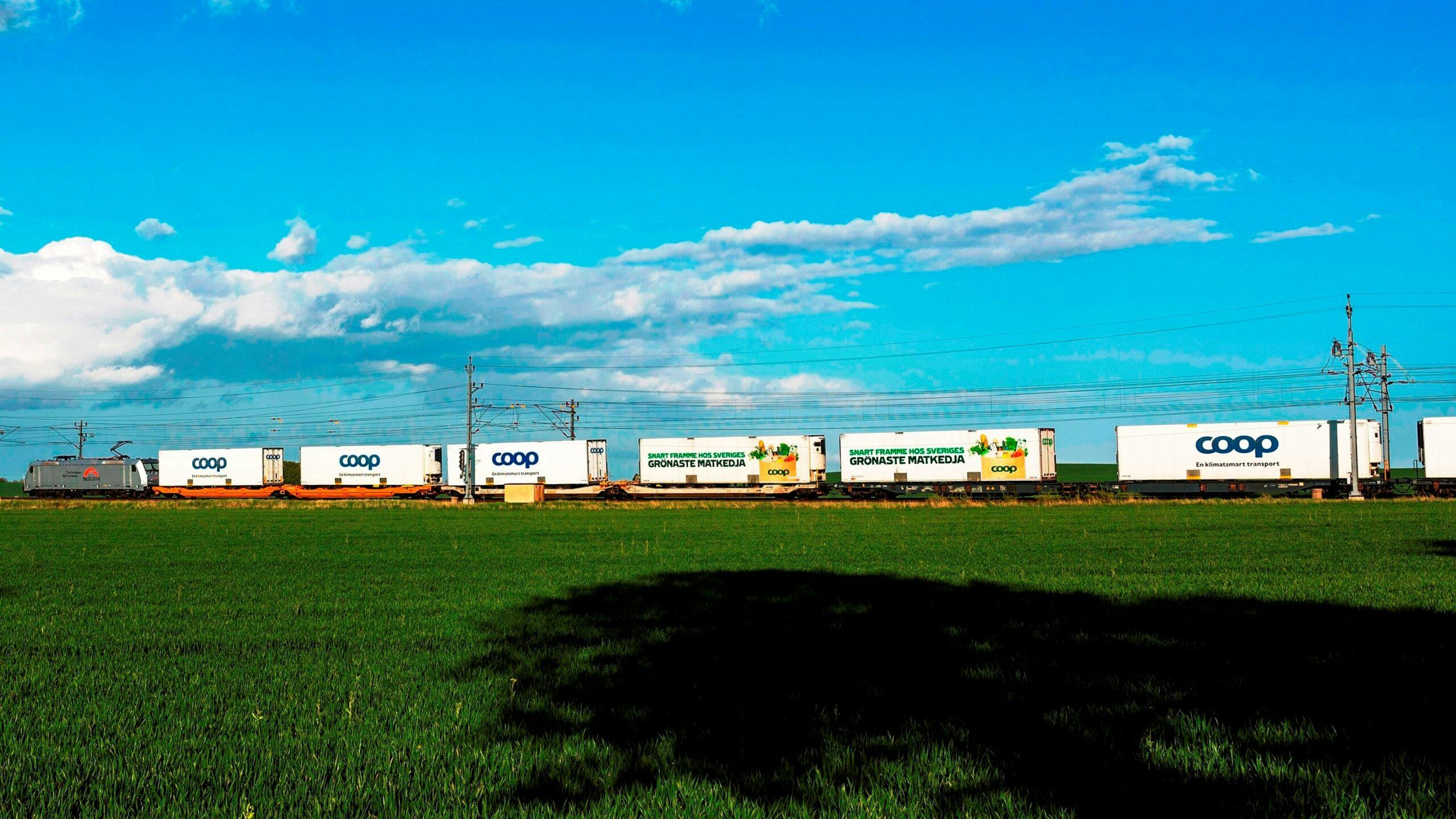 TX Logistik test 838 meter lange trein voor Coop in Zweden