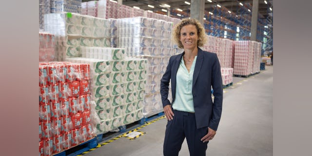 Yvette Heijwegen, Directeur Supply Chain van A.S. Watson Health &amp; Beauty Benelux. Foto: Peter Roek
