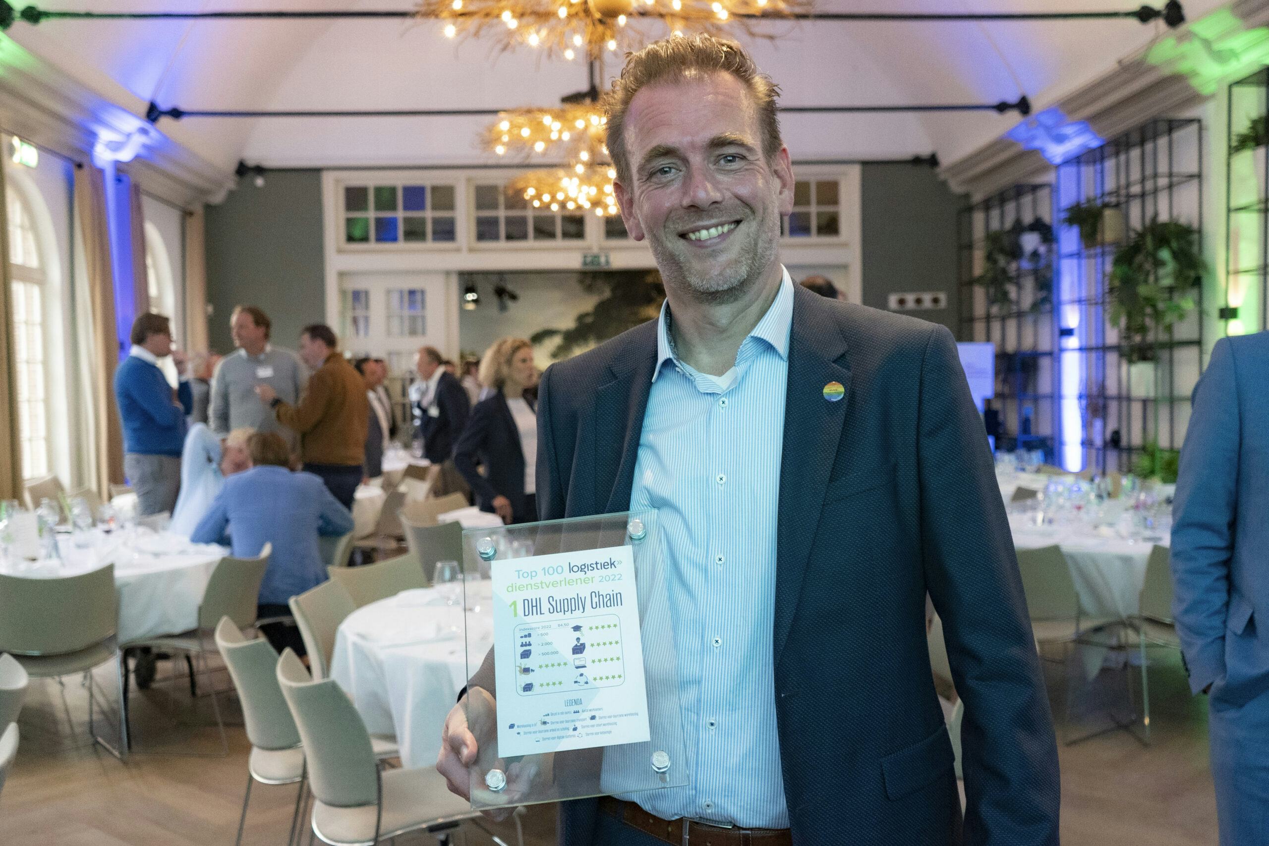 Mark Kruysen met de award. Foto's: Jan Willem Stad