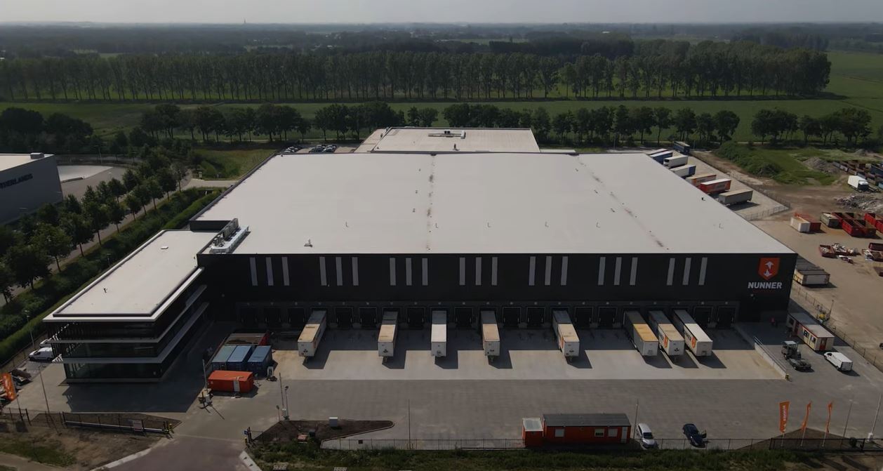 Bedrijventerrein BZOB in Helmond. Het college van B&W van Helmond wil op dit bedrijventerrein geen ruimte bieden aan grootschalige logistiek vastgoed ontwikkelingen. 