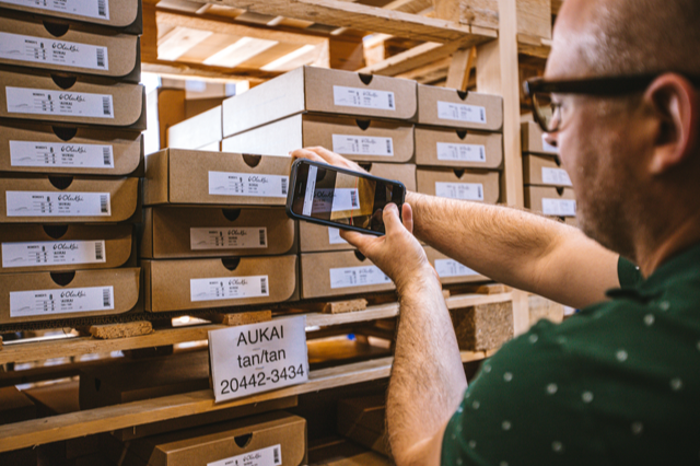 Digitaliseer je magazijn met de Exact Voorraadbeheer app