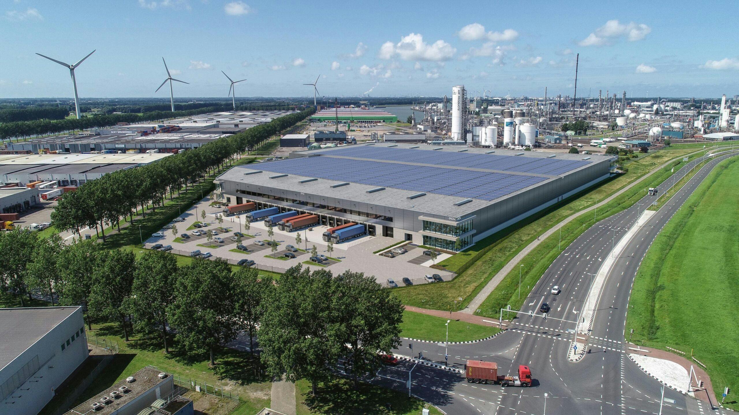 Fox Global Logistics huurt warehouse in Smartlog DC Rotterdam