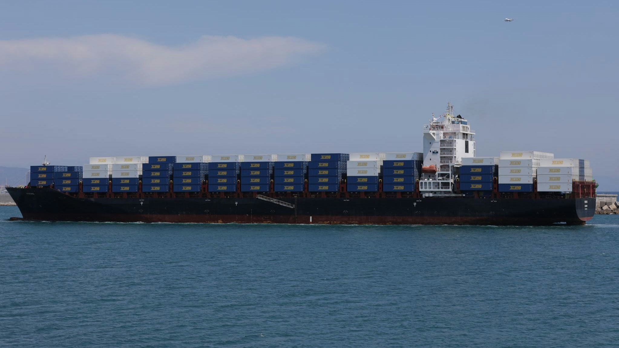 Lidl laat schepen omvaren vanwege situatie Midden-Oosten