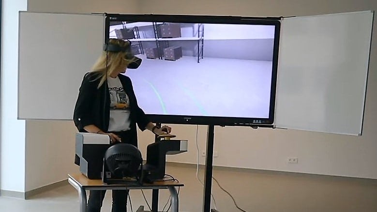 VR simulatie test veiligheid en productiviteit heftruckchauffeurs