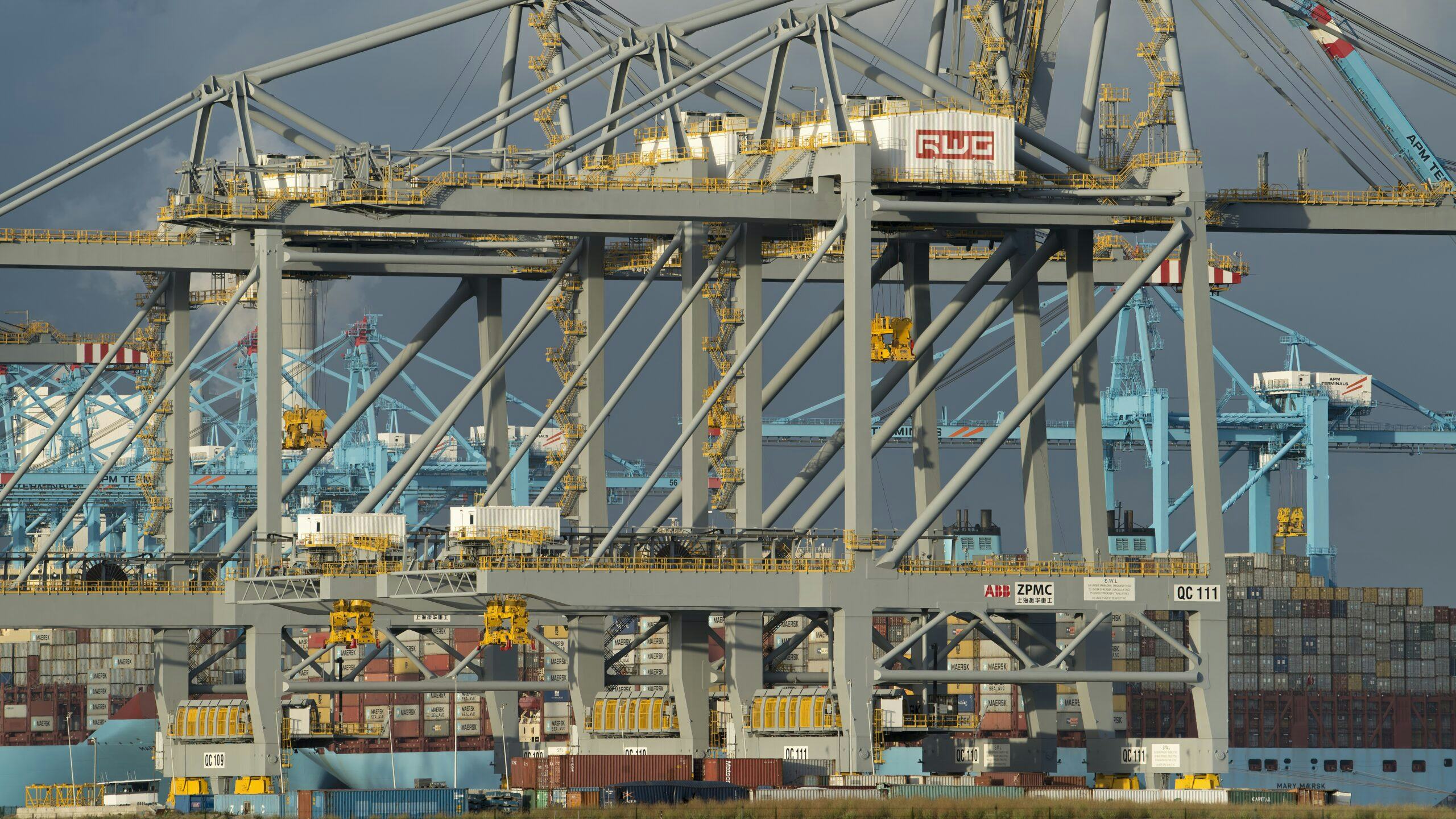 Containerterminal brengt toeslag in rekening tijdens piekuren