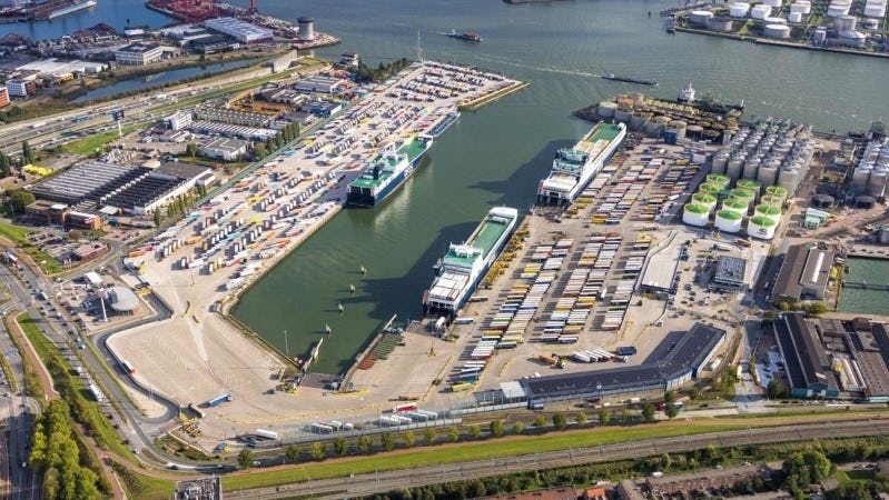 Walstroom voor schepen DFDS in Vlaardingen