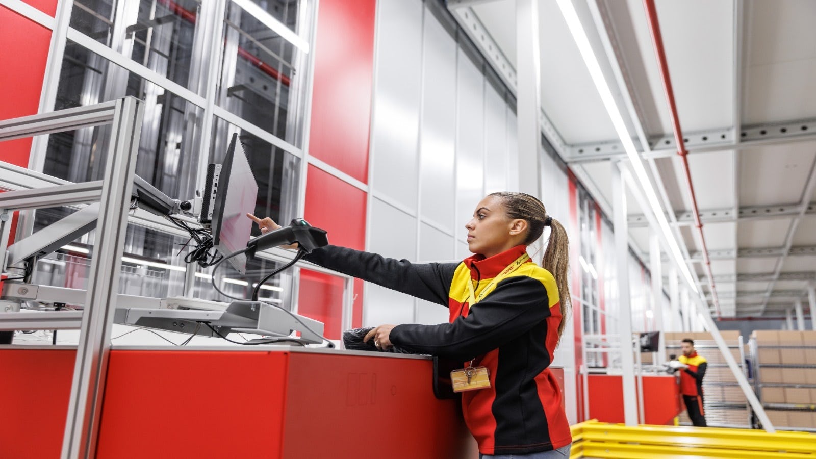 DHL robotiseert voor Peek & Cloppenburg met mega-Autostore
