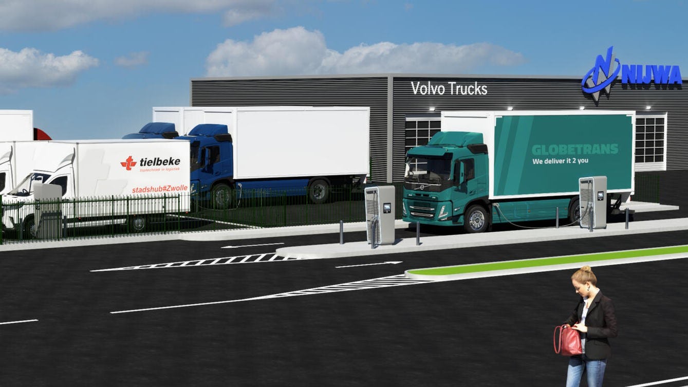 Zwolle krijgt eerste publiek laadplein voor e-trucks