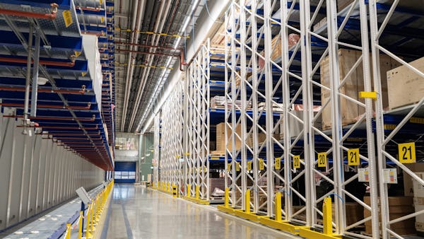 ASML modelleert modelmagazijn tot in de puntjes - VIDEO